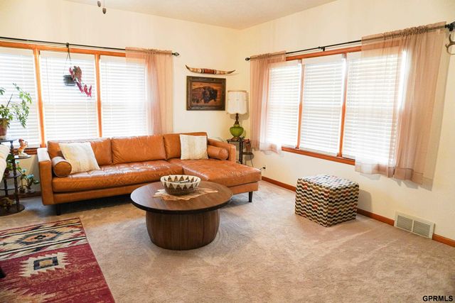 312 S 11 Street, Wymore, NE 68466