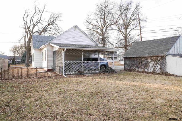 312 S 11 Street, Wymore, NE 68466