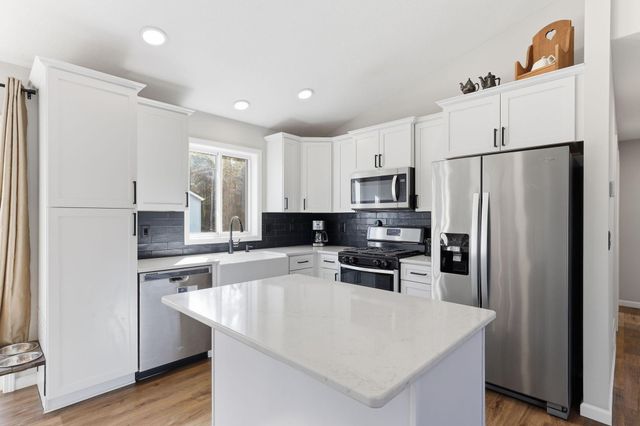 25921 24th Street W, Zimmerman, MN 55398