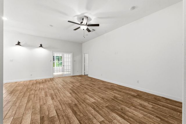 20878 White Oak Lane, Montgomery, TX 77316