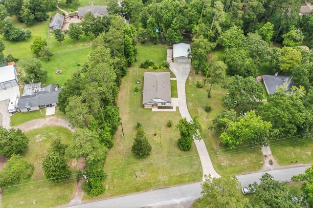 20878 White Oak Lane, Montgomery, TX 77316