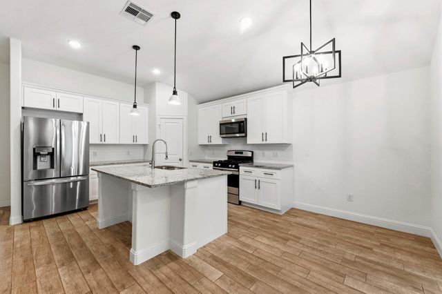 20878 White Oak Lane, Montgomery, TX 77316