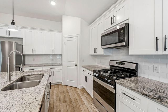 20878 White Oak Lane, Montgomery, TX 77316