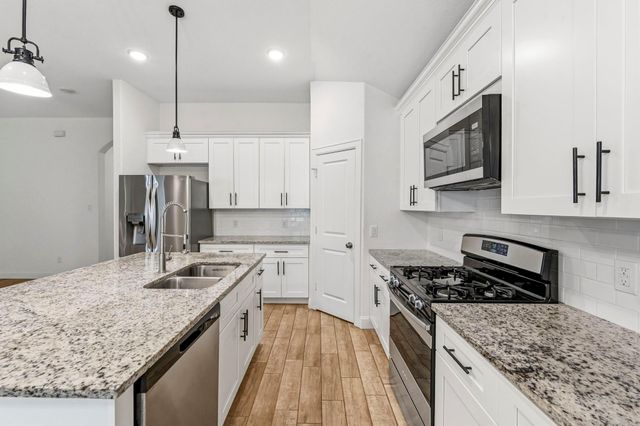 20878 White Oak Lane, Montgomery, TX 77316