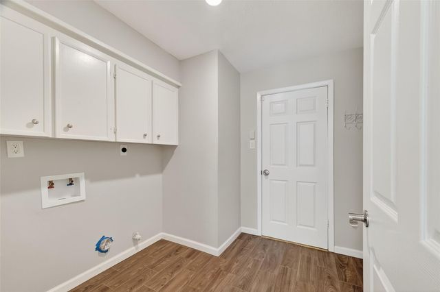 3705 Winter Haven Drive, Baytown, TX 77521