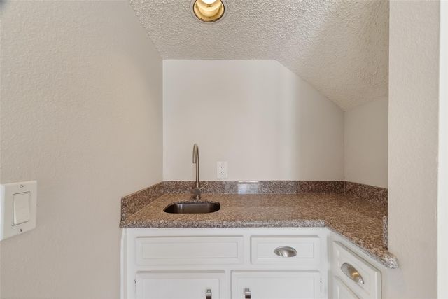 3705 Winter Haven Drive, Baytown, TX 77521