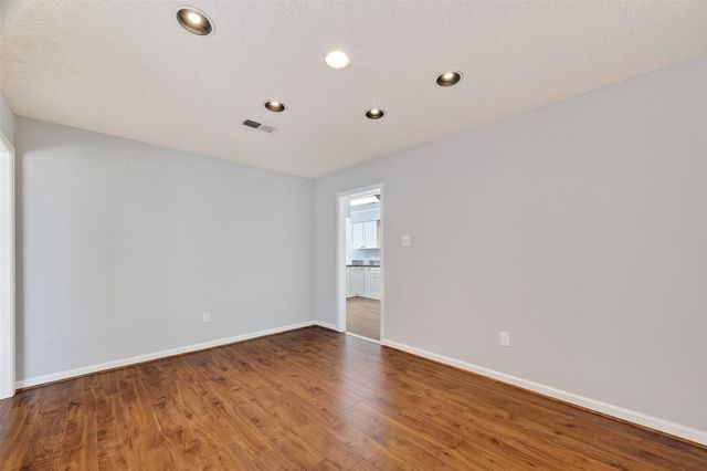 3705 Winter Haven Drive, Baytown, TX 77521