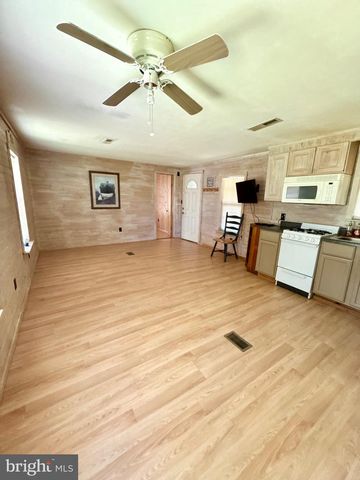 49 NORTH AVE, Smyrna, DE 19977