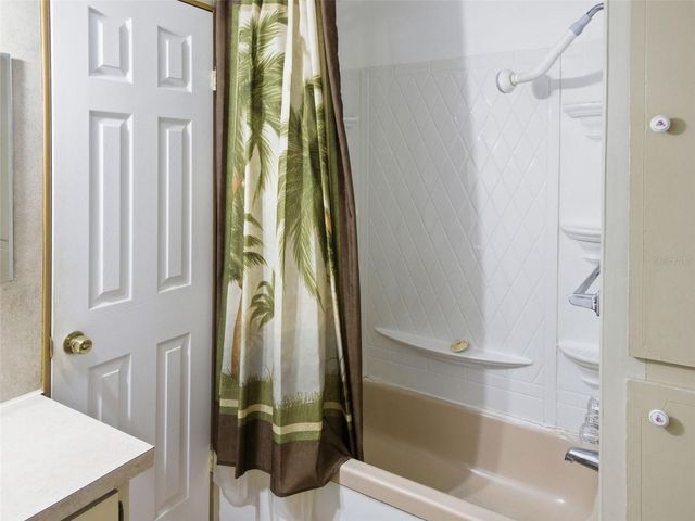 6930 COUNTY ROAD 214, Melrose, FL 32666