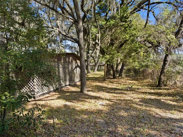 6930 COUNTY ROAD 214, Melrose, FL 32666