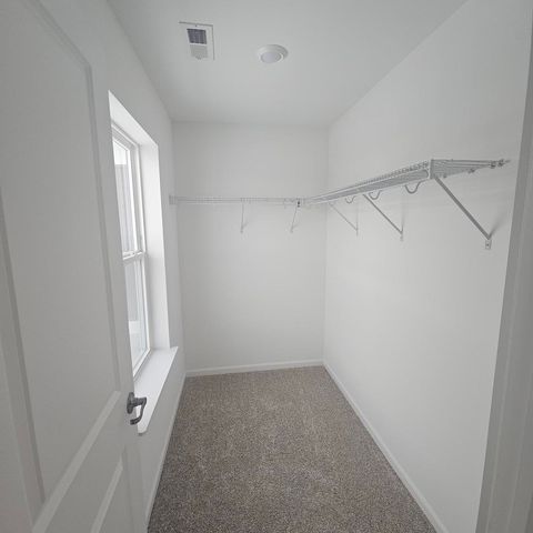 233 Settlers Place, West Dundee, IL 60118