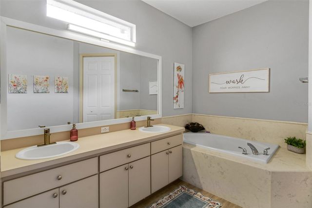 5466 LEGEND HILLS LANE, Spring Hill, FL 34609