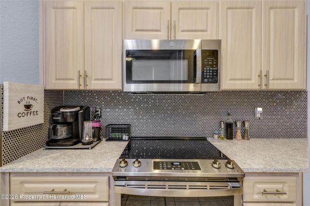 5466 LEGEND HILLS LANE, Spring Hill, FL 34609