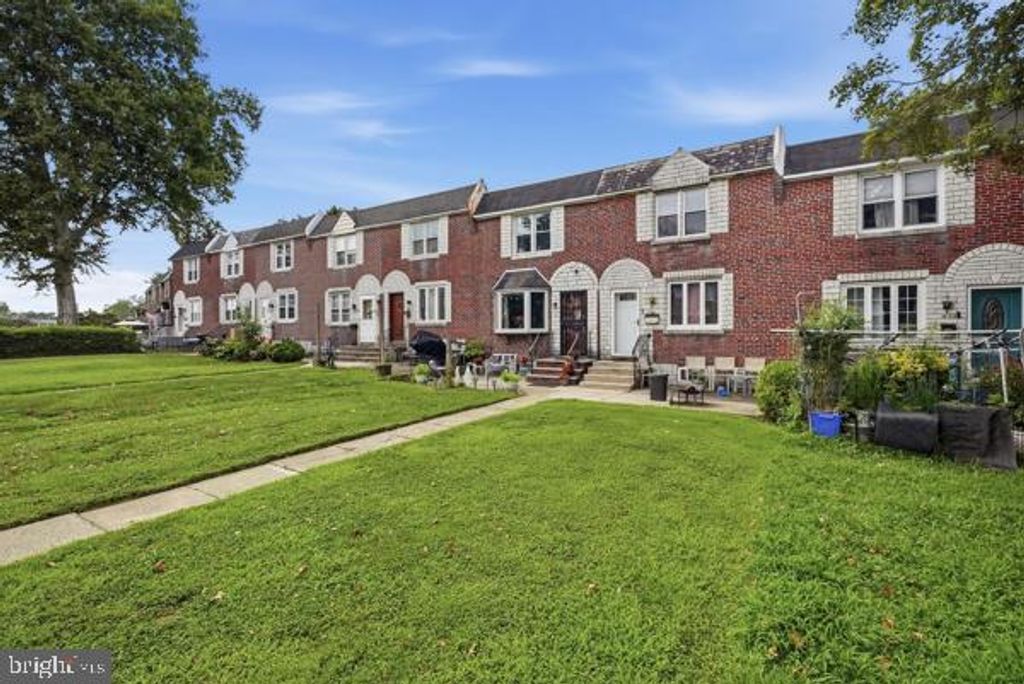 1118 TREMONT DR, Glenolden, PA 19036