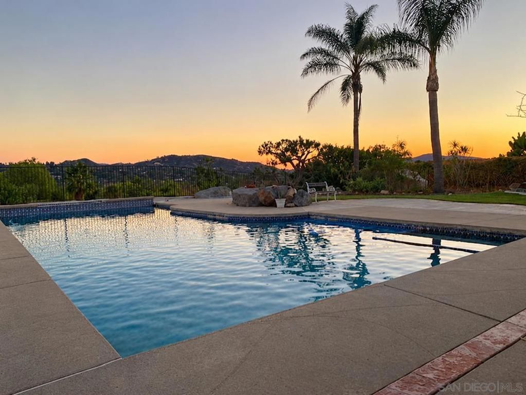 17233 Cloudcroft Drive, Poway, CA 92064 — exterior