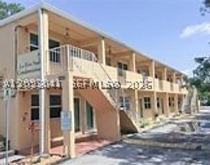 3251 SW 44th St 203, Dania Beach, FL 33312
