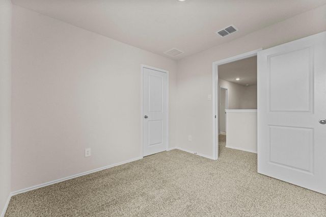 140 Langston DR, Maxwell, TX 78640