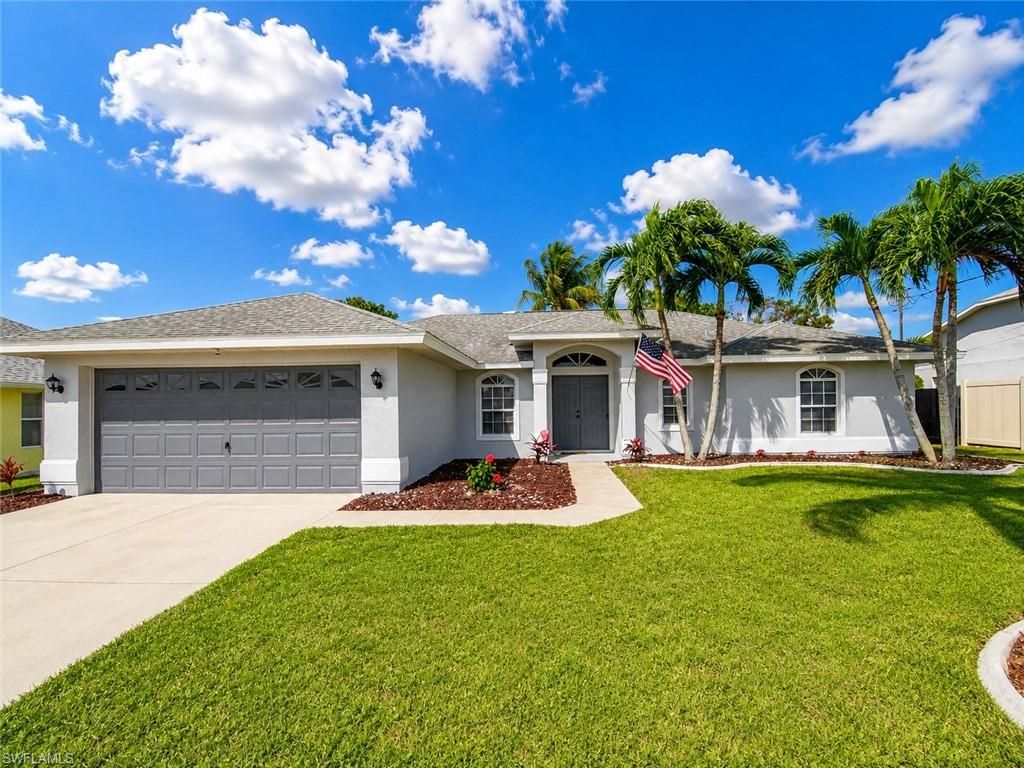 306 SE 8th PL, CAPE CORAL, FL 33990 — photo 2