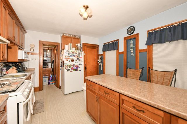 1816 S 59th STREET, West Allis, WI 53214