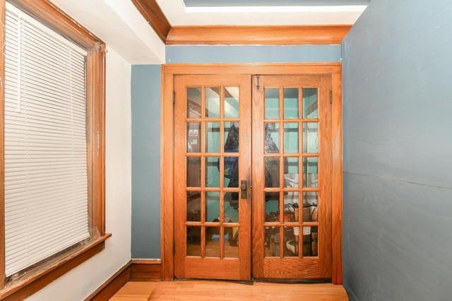 1816 S 59th STREET, West Allis, WI 53214