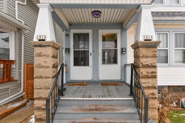 1816 S 59th STREET, West Allis, WI 53214