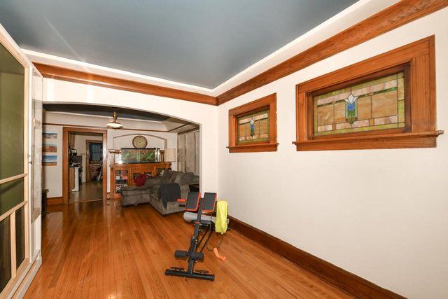 1816 S 59th STREET, West Allis, WI 53214