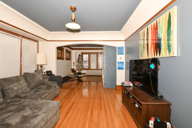 1816 S 59th STREET, West Allis, WI 53214