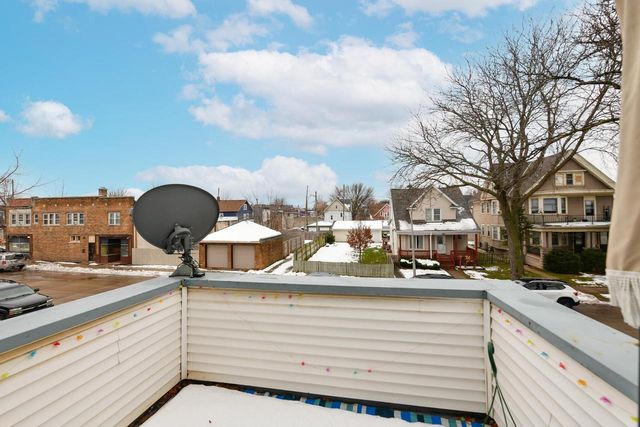 1816 S 59th STREET, West Allis, WI 53214