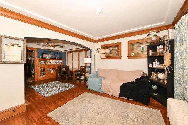 1816 S 59th STREET, West Allis, WI 53214