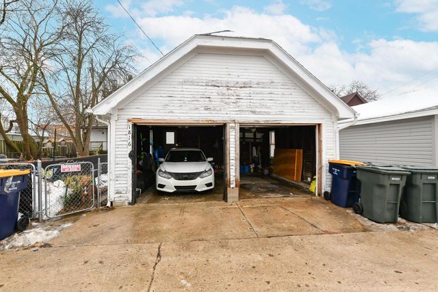 1816 S 59th STREET, West Allis, WI 53214