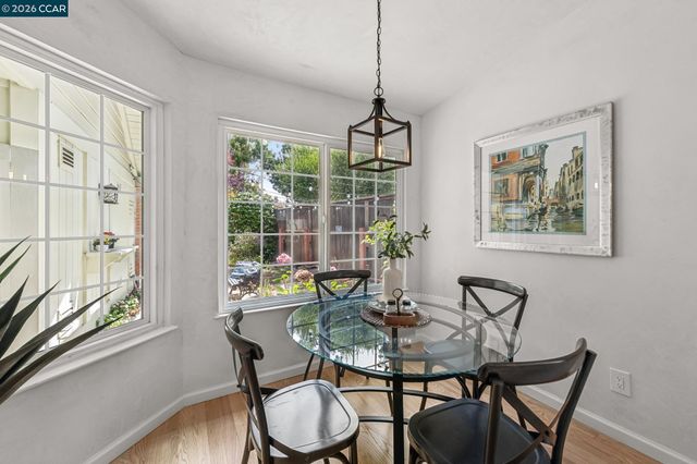 137 Brighton Rd, Alameda, CA 94502
