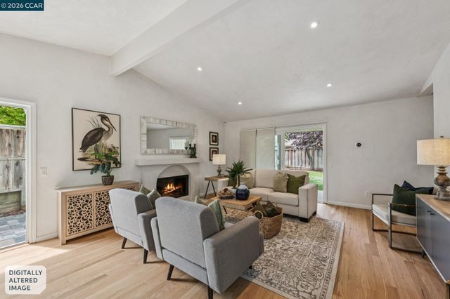 137 Brighton Rd, Alameda, CA 94502