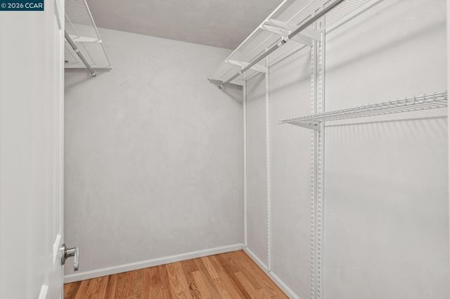 137 Brighton Rd, Alameda, CA 94502