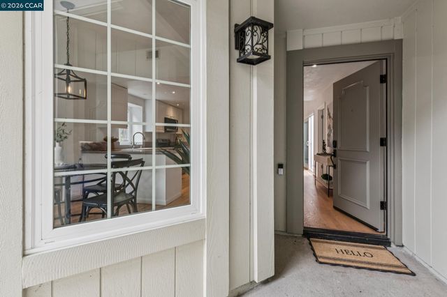 137 Brighton Rd, Alameda, CA 94502