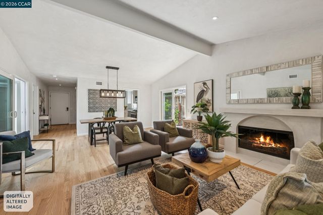 137 Brighton Rd, Alameda, CA 94502