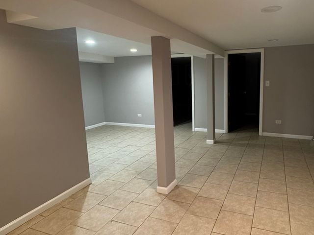 5018 W Concord Place, Chicago, IL 60639