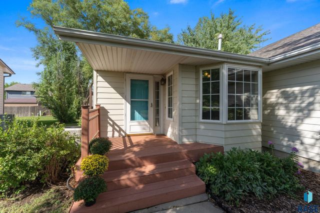 7600 W Regina St Street, Sioux Falls, SD 57106