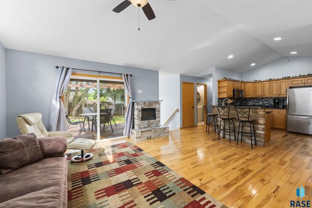 7600 W Regina St Street, Sioux Falls, SD 57106