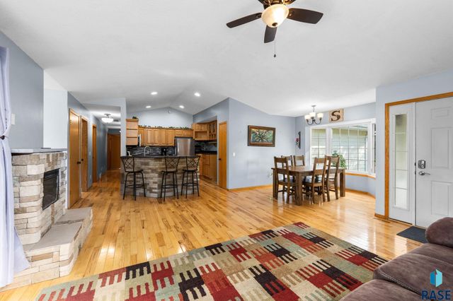 7600 W Regina St Street, Sioux Falls, SD 57106