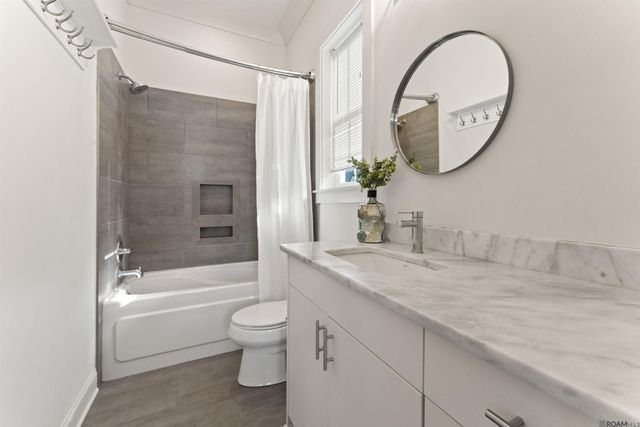 7415 Farm Row Ave, Baton Rouge, LA 70810