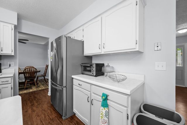 816 W 57th Street, Davenport, IA 52806