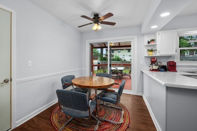816 W 57th Street, Davenport, IA 52806