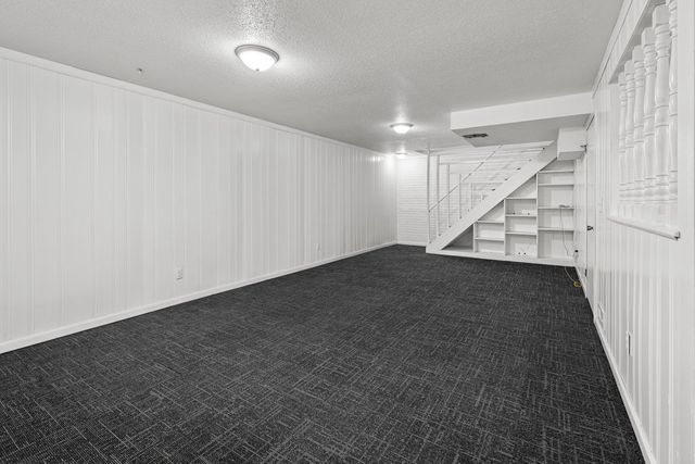 816 W 57th Street, Davenport, IA 52806