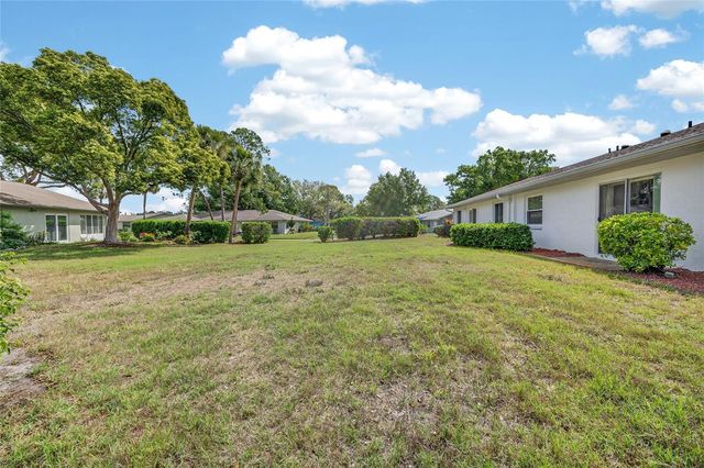 1203 HADDINGTON CIRCLE 0, Sun City Center, FL 33573