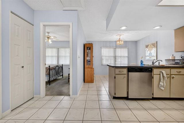 1203 HADDINGTON CIRCLE 0, Sun City Center, FL 33573