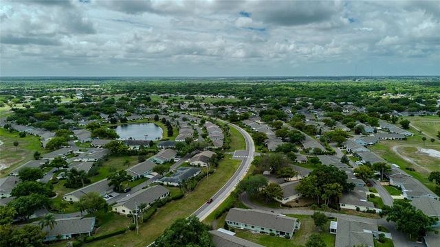 1203 HADDINGTON CIRCLE 0, Sun City Center, FL 33573