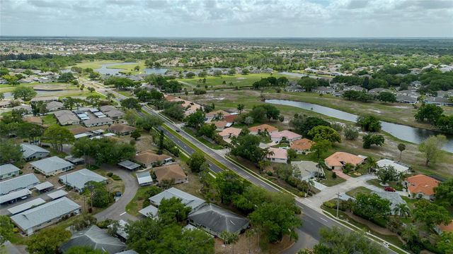 1203 HADDINGTON CIRCLE 0, Sun City Center, FL 33573