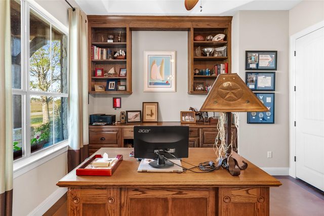 12509 Aquaplex DR, Buda, TX 78610