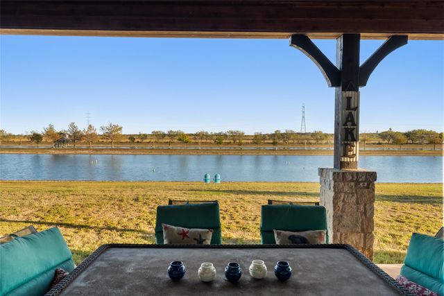 12509 Aquaplex DR, Buda, TX 78610