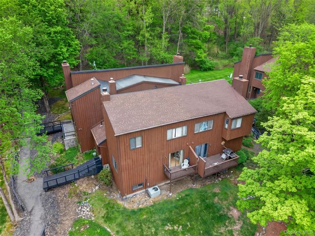 43 Redwood Drive, Highland Mills, NY 10930